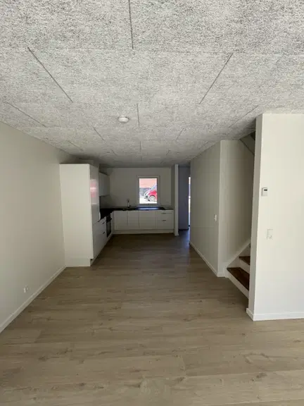 townhouse Lyst og funktionelt 5-værelses rækkehus i Stavtrup