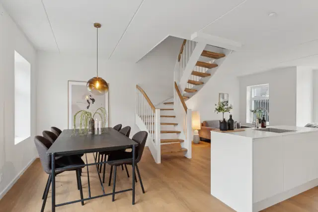 townhouse Lyst 2-plans rækkehus med have i Kokkedal