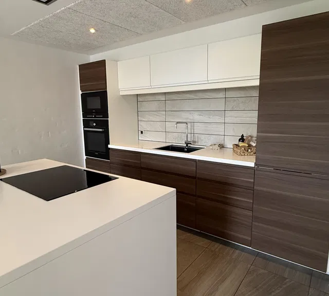 apartment Furnished 84 m² apartment with balcony and parking