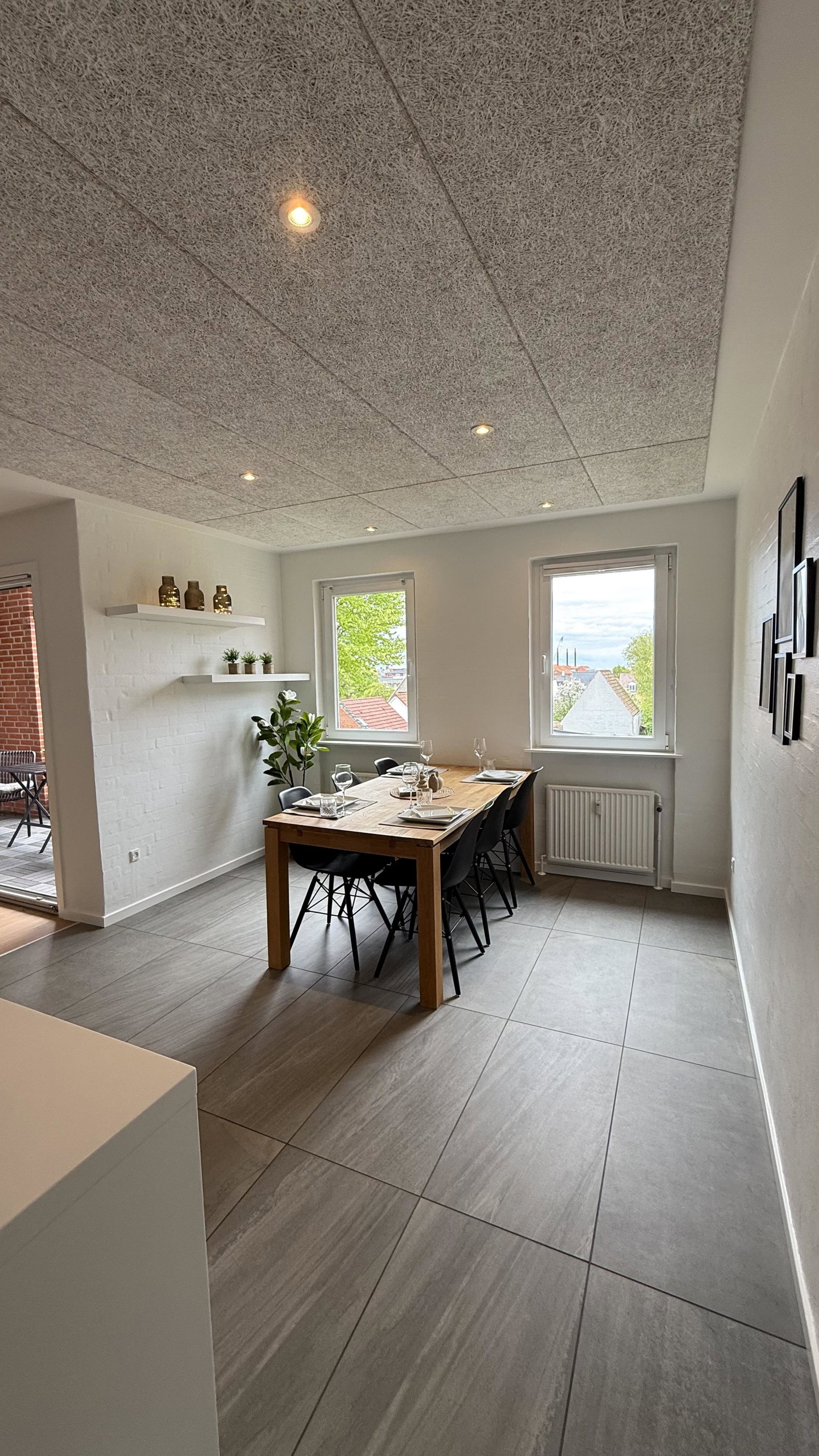 Visual presentation of the listing