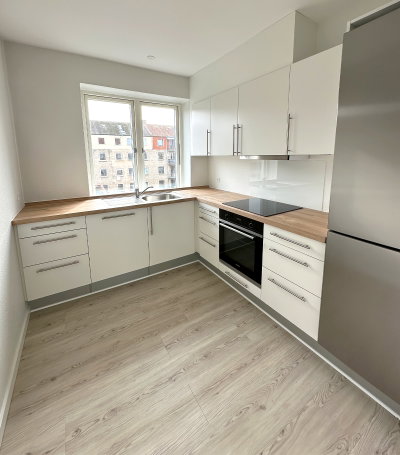 Nyrenoveret 2 værelses i Øgaden med altan! - Fyensgade, Aalborg - 1