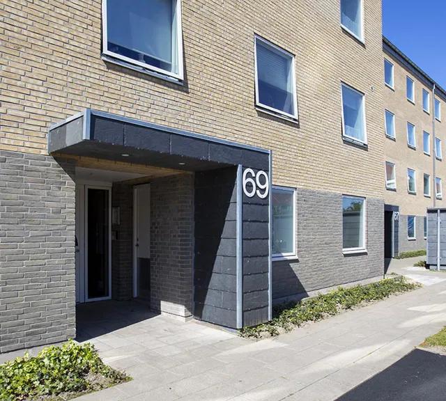 apartment Renoveret lejlighed med nyt badeværelse og vinduer
