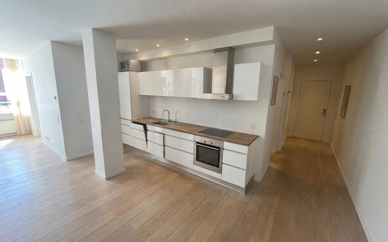 apartment Lys 2-værelses lejlighed med stor altan på Nørrebro