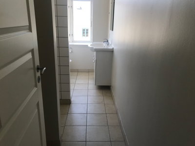 Hyggelig 3-værelses lejlighed med haveadgang - Nørregade, Odense C - 3