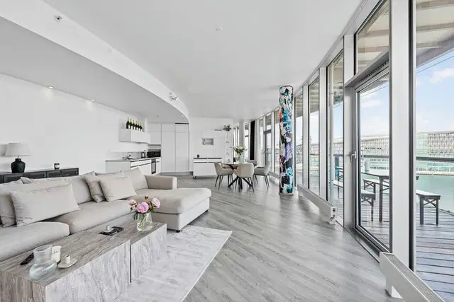 apartment Lys 143 m² lejlighed med stor terrasse på Islands Brygge