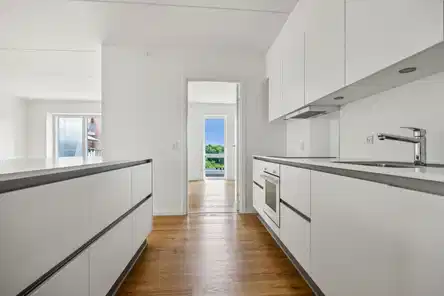 apartment Lys 4-vær. lejlighed med altan i Randers NØ