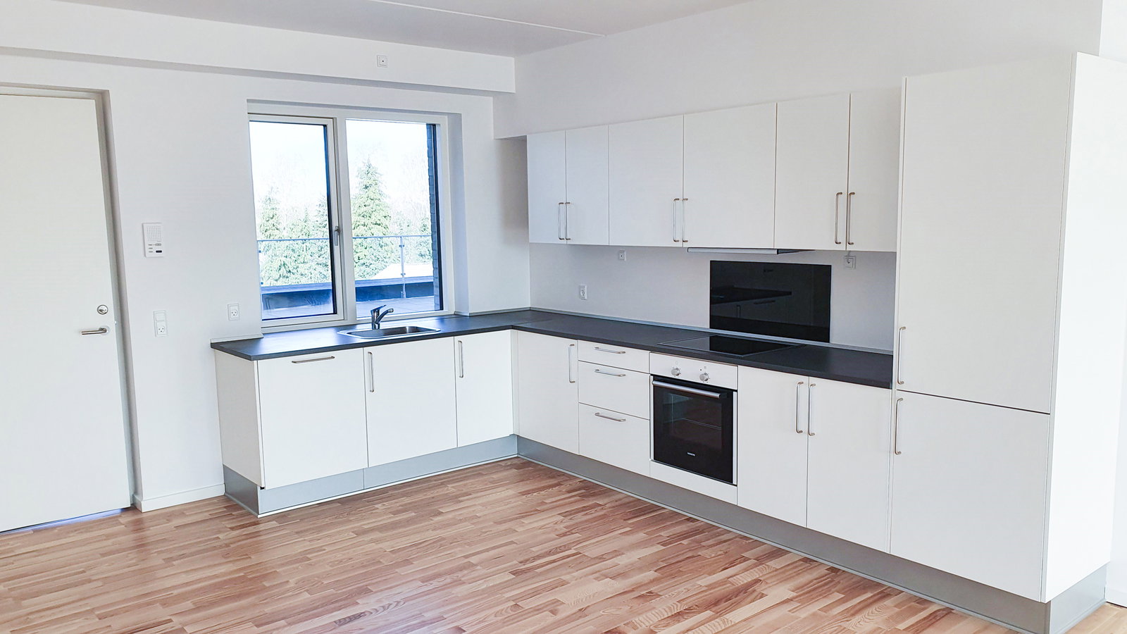 apartment Lys lejlighed i centrum