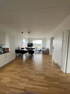 apartment 3 værelses lejlighed på 98 m²
