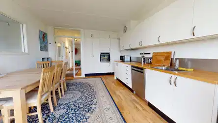 apartment Lys og møbleret 3-værelses på Digevej