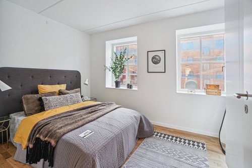 apartment Bright 3-room apartment with private roof terrace