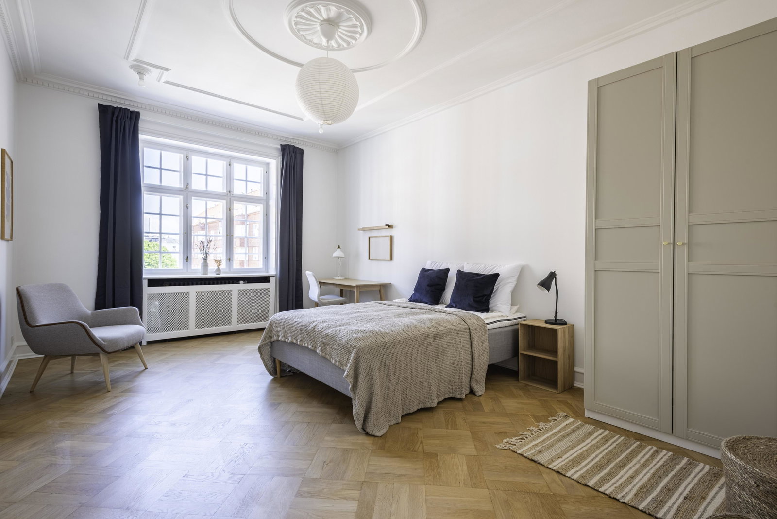 room Møbleret værelse i renoveret 4-værelses på Østerbro