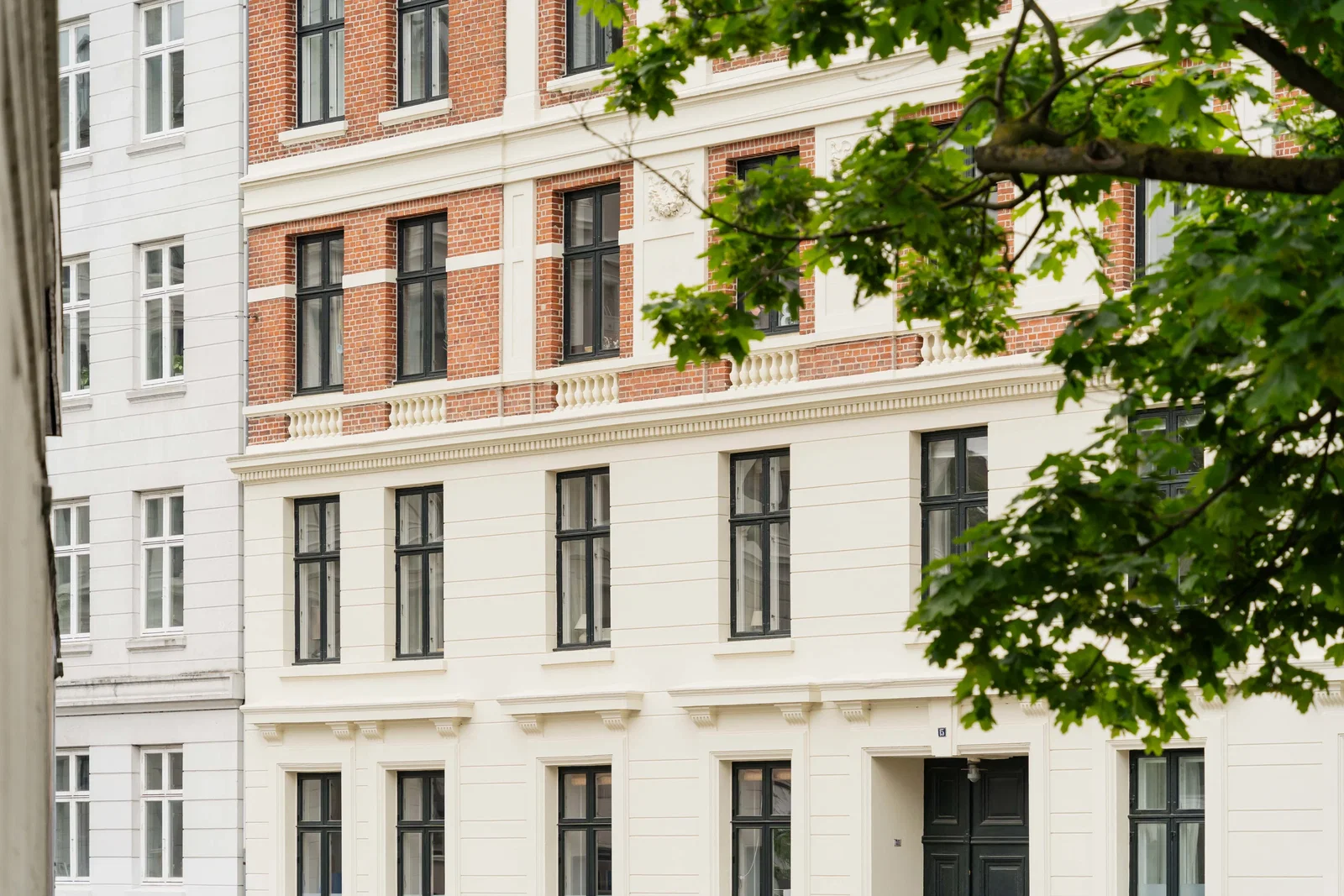 apartment Stor herskabslejlighed med 5 værelser på Østerbro