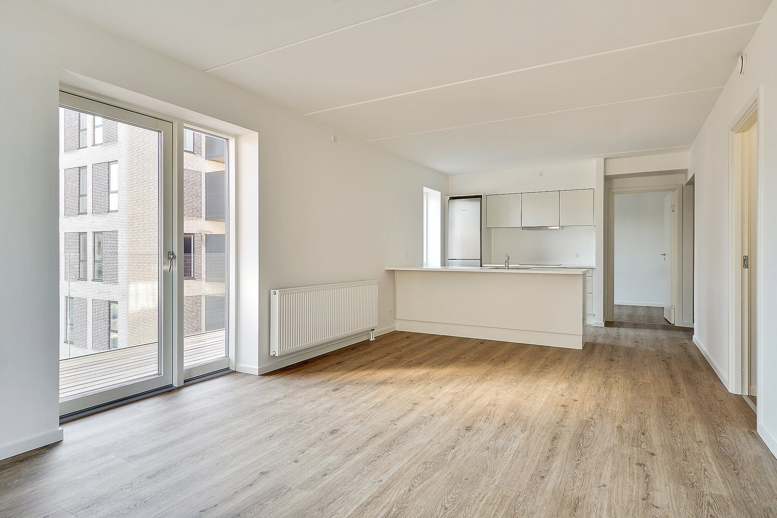 apartment Bright 3-bedroom with open kitchen and free parking