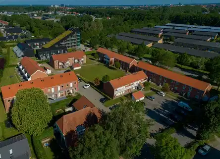 townhouse Charmerende 2-værelses dobbelthus i Odense S
