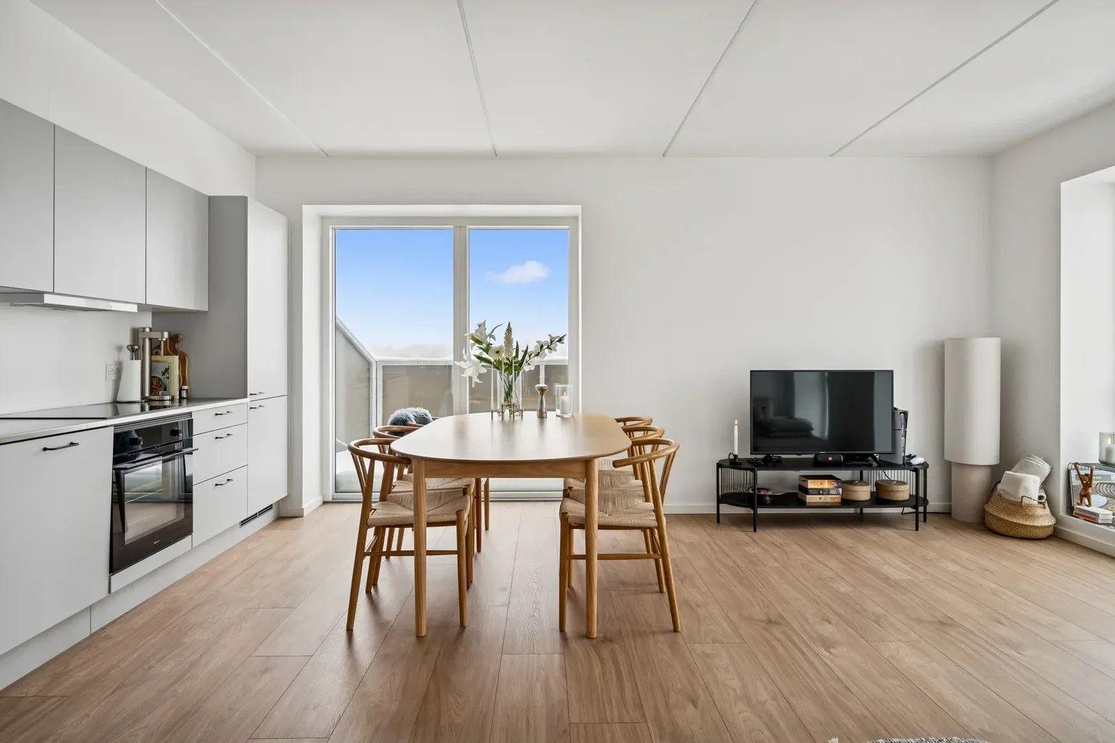 apartment 3-værelses lejlighed med altan i Viby