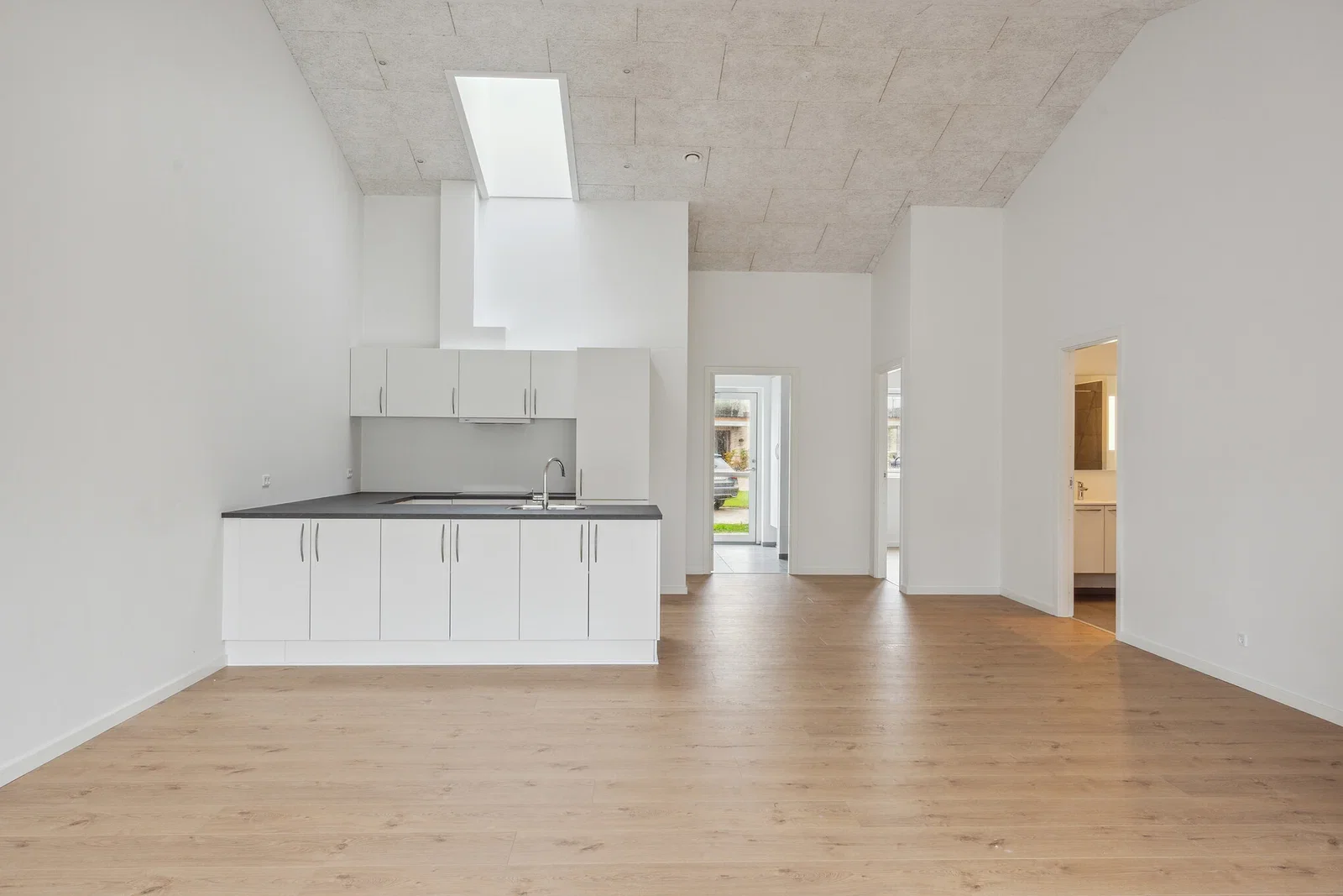 townhouse 4-værelses rækkehus med egen have og carport