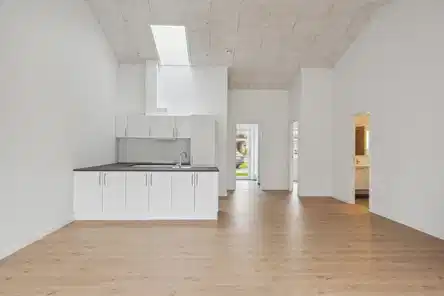 townhouse 4-værelses rækkehus med egen have og carport