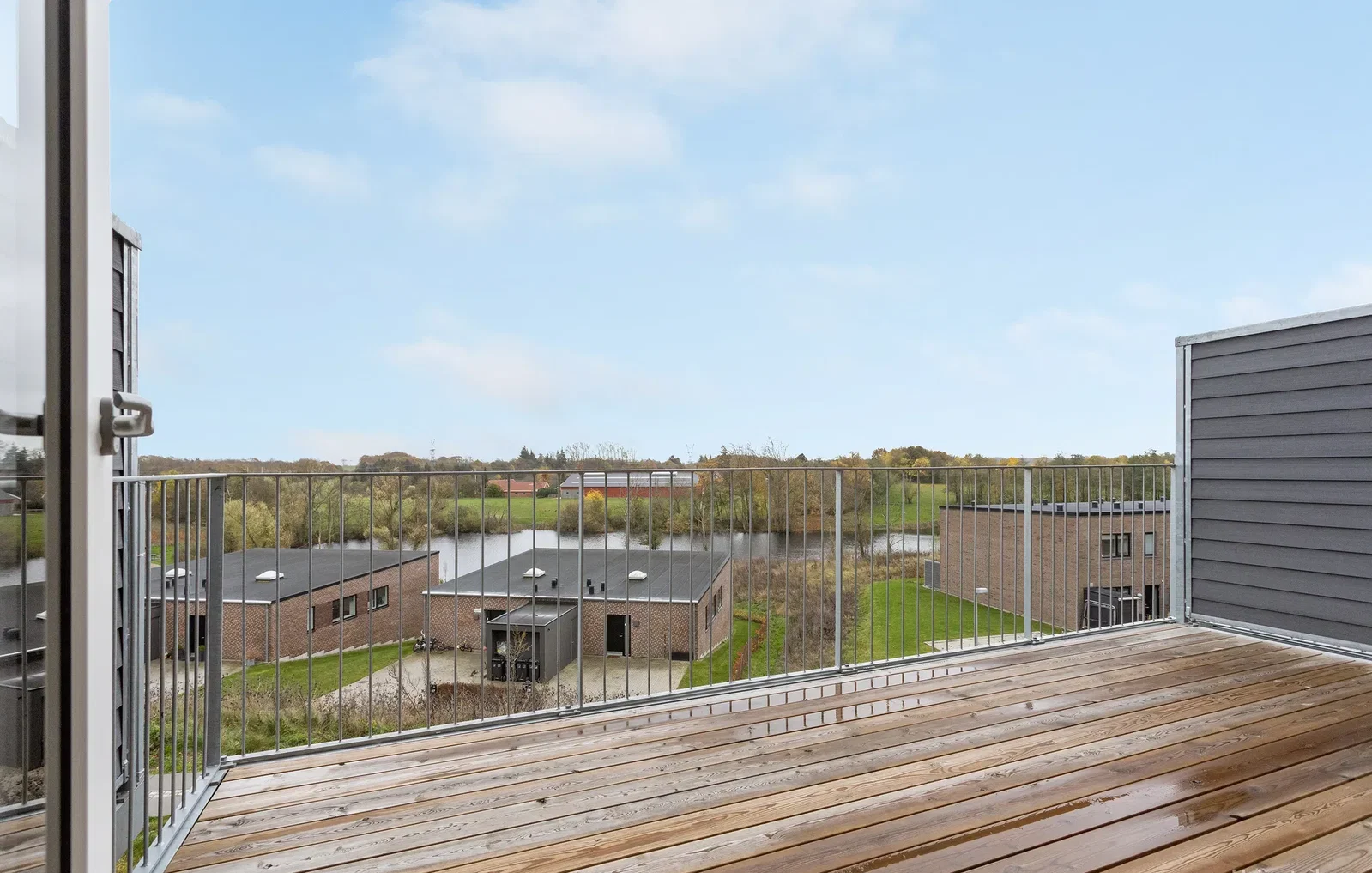 townhouse 4-værelses rækkehus med altan og parkering i Egebjerg