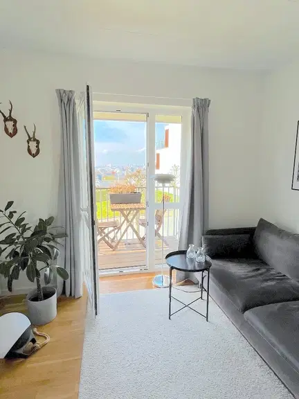 apartment Lys 2-værelses lejlighed på 50 m² i Aalborg