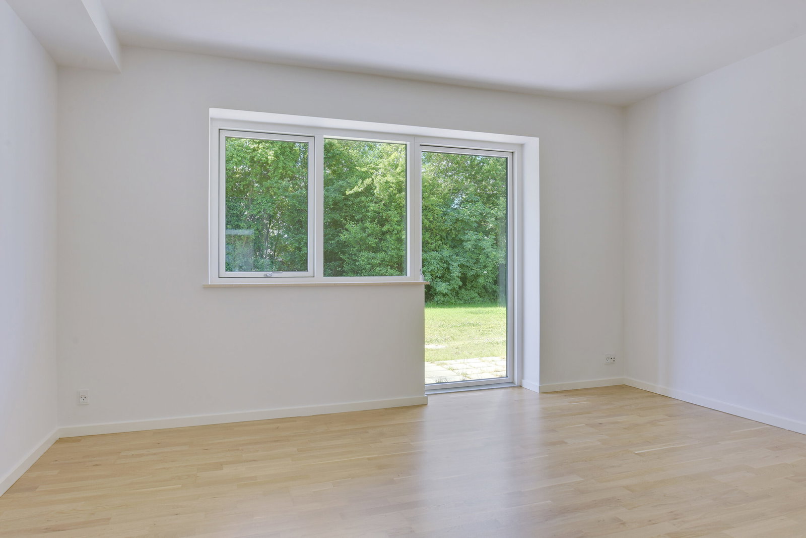 apartment Bright 3-room ground-floor apartment with terrace