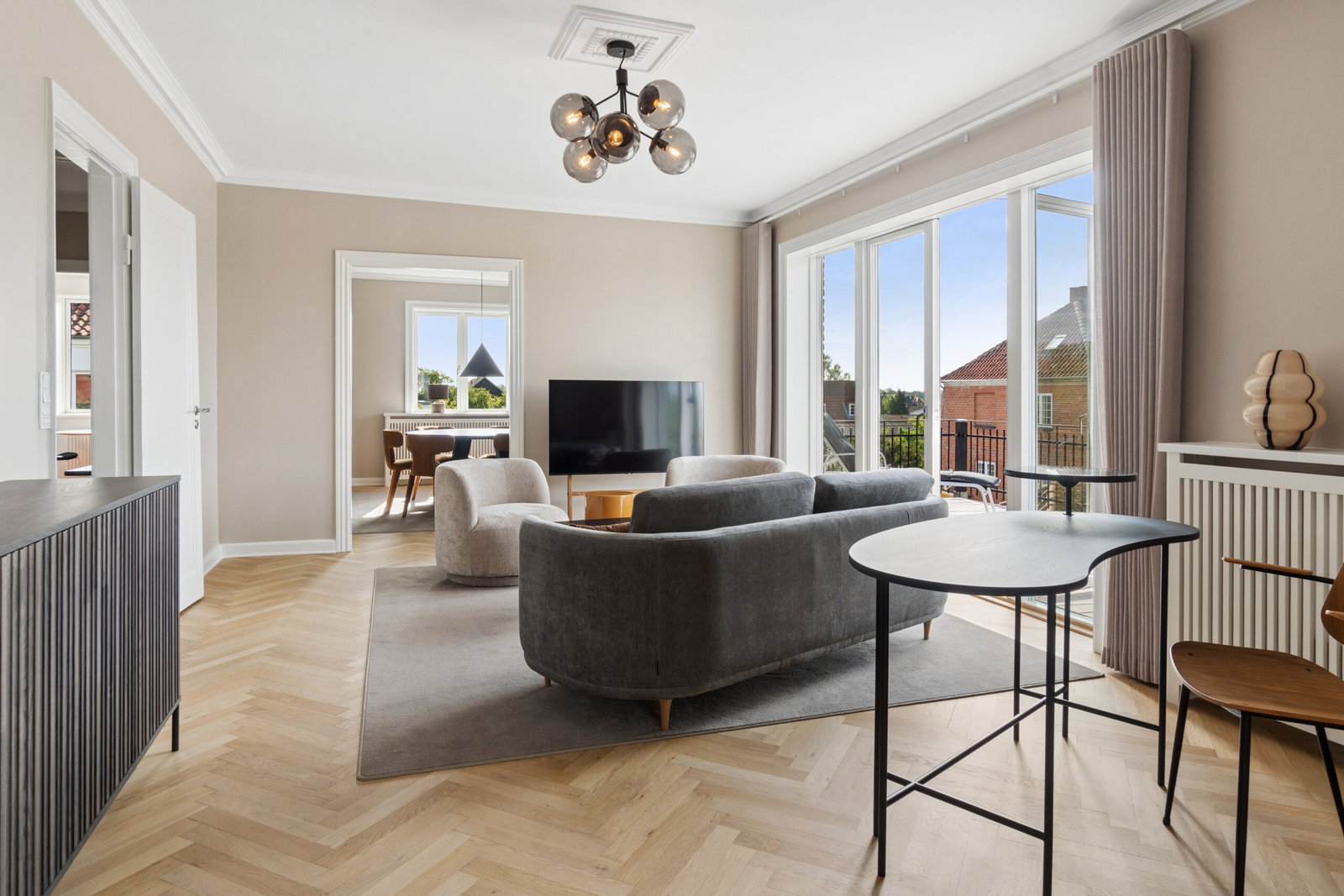 Visual presentation of the listing