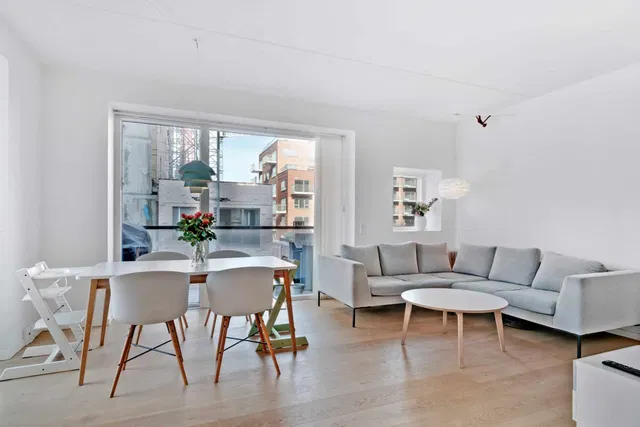 apartment Indflytningsklar 4 værelses med 2 solrige altaner, tæt på Amager Strand