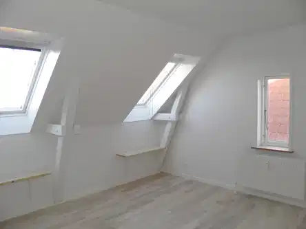 apartment Centralt beliggende 50 m² lejlighed ved stationen