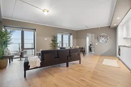 apartment Lys 3-værelses lejlighed på 17. sal med panoramaudsigt