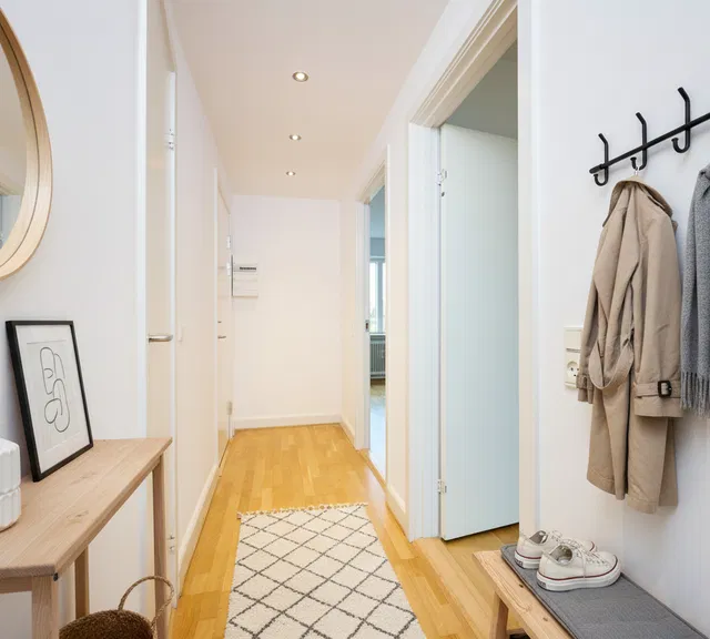 apartment 2-værelses lejlighed med altan centralt i Randers