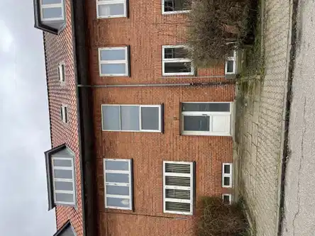 apartment Lys 3-værelses lejlighed i stueplan, 60 m²
