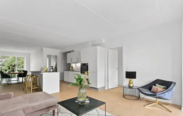 apartment 4-værelses bolig med 107 m² og altan i Randers NØ