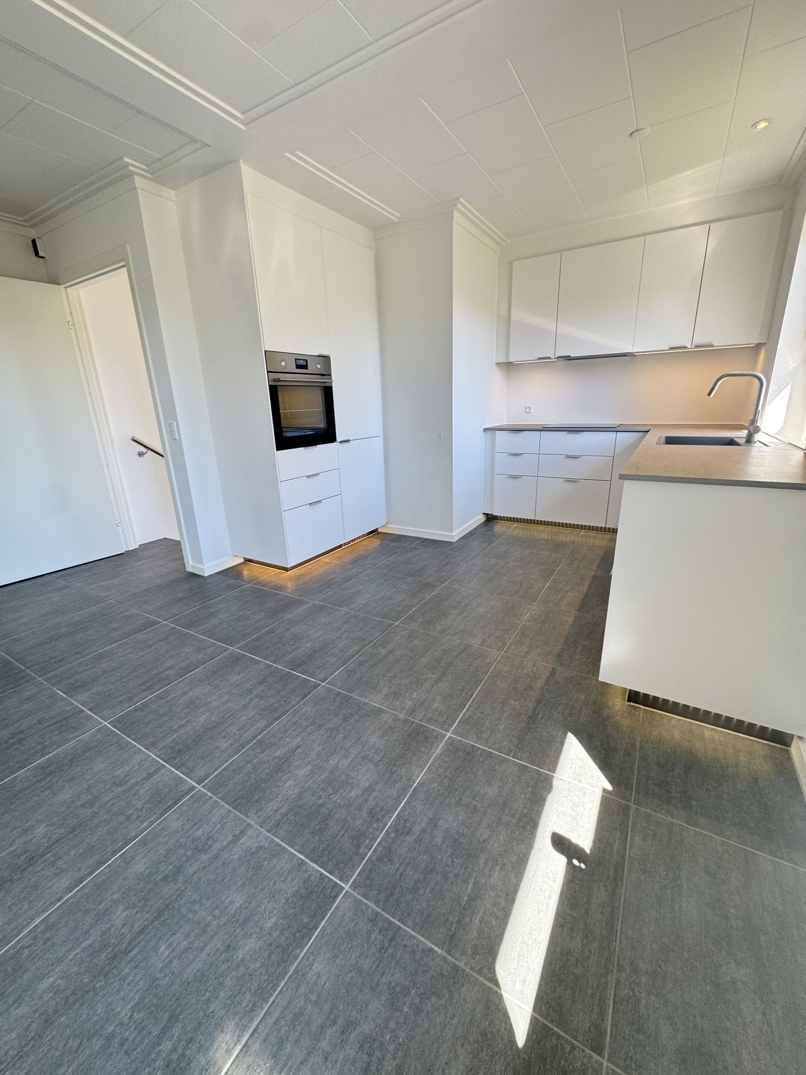 apartment Newly renovated 4-room apartment centrally located in Hedensted