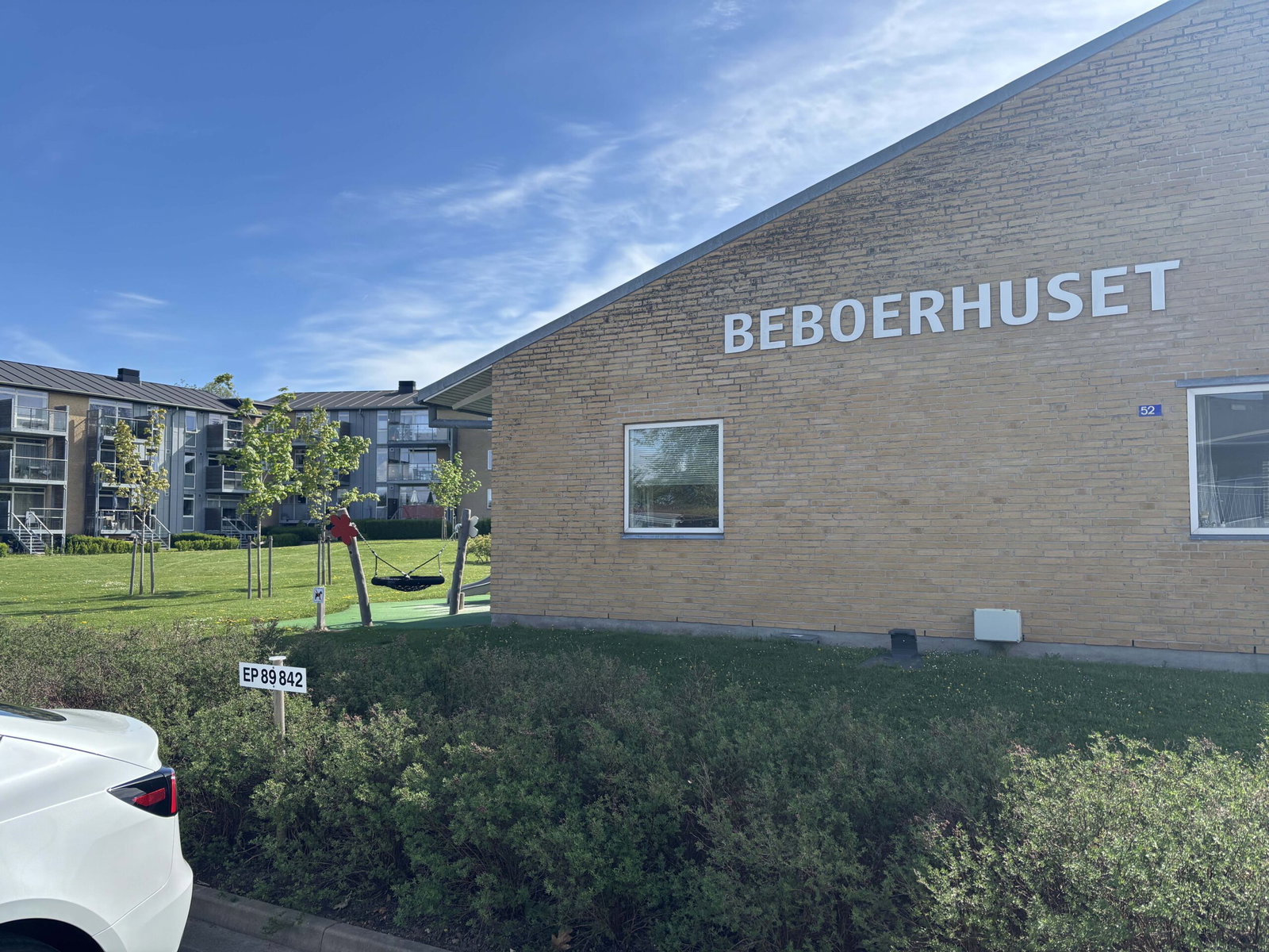 apartment Nyrenoveret lejlighed med stor altan