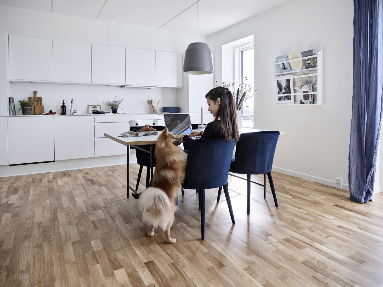 apartment Lys 3-værelses med sydvendt altan og flot udsigt