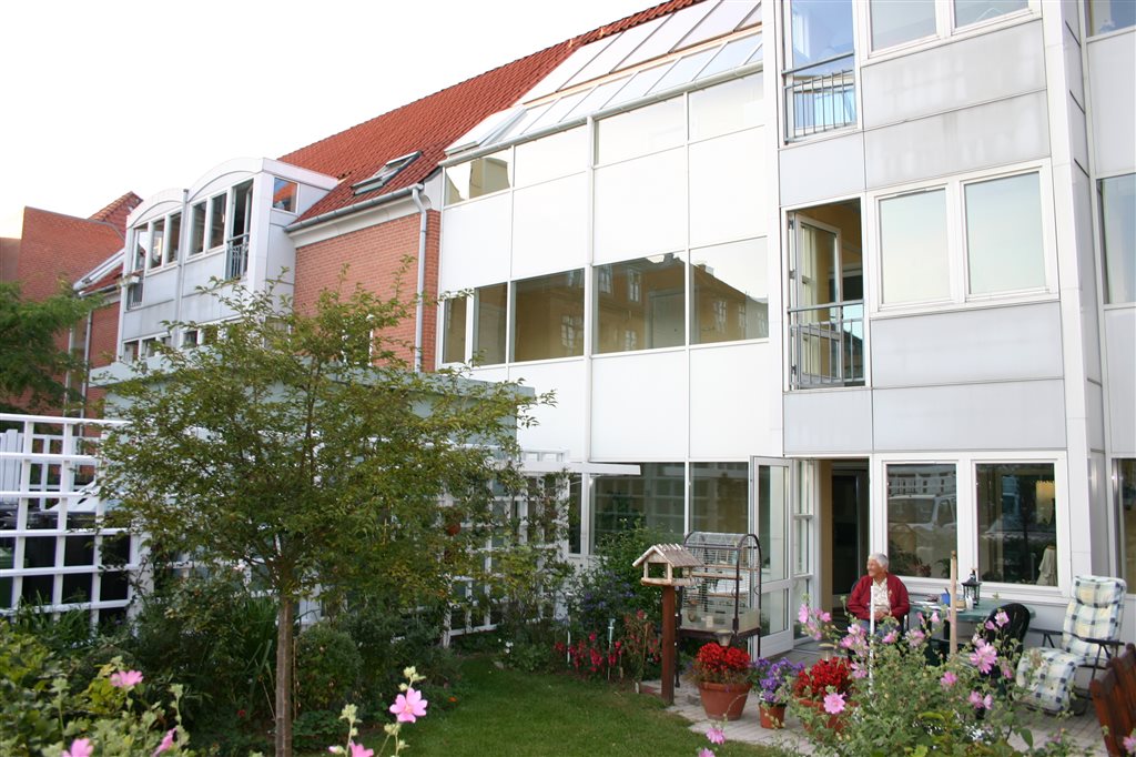 apartment Lovely apartment with 2 rooms