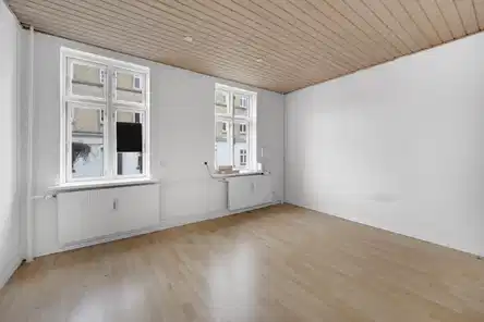 apartment Rummelig 4-værelses lejlighed på 116 m2 – delevenlig