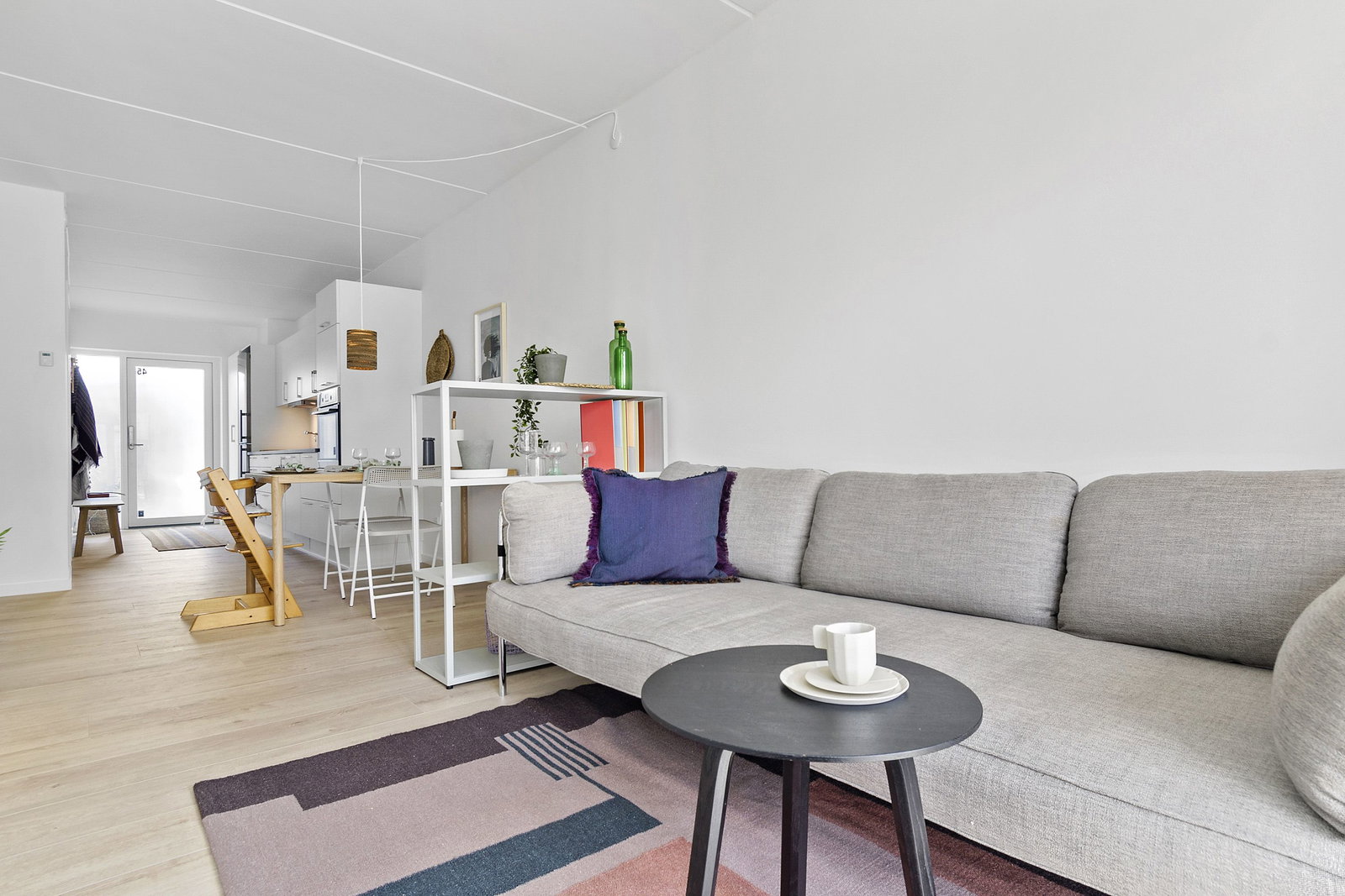 apartment Lys og moderne 3-vær. lejlighed med terrasse/have i Aarhus N.