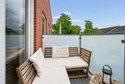 Bright 83 m² apartment on the first floor with terrace and balcony - Østergade, Hammel - 4
