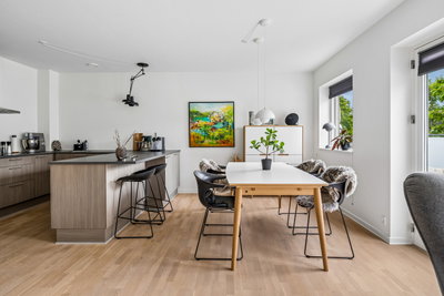 Bright 83 m² apartment on the first floor with terrace and balcony - Østergade, Hammel - 1