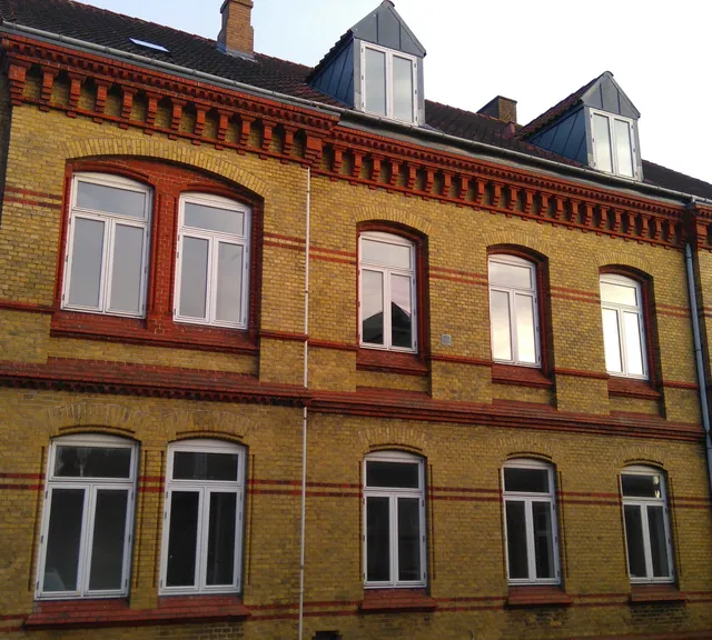 room Hyggeligt værelse med eget køkken i Haderslev centrum