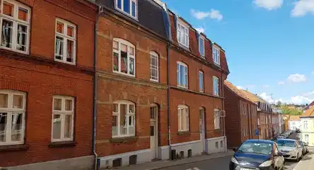 apartment Charmerende 2-værelses med stor privat terrasse