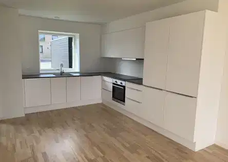 townhouse Nyere rækkehus i Sabro udlejes.