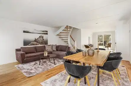 apartment 4 værelses rækkehus på 117 m²