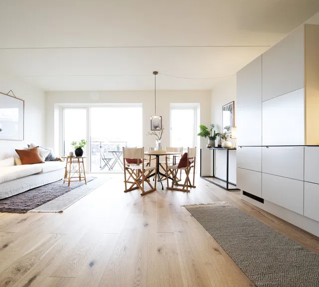 apartment Bright 4-room apartment with balcony and underfloor heating