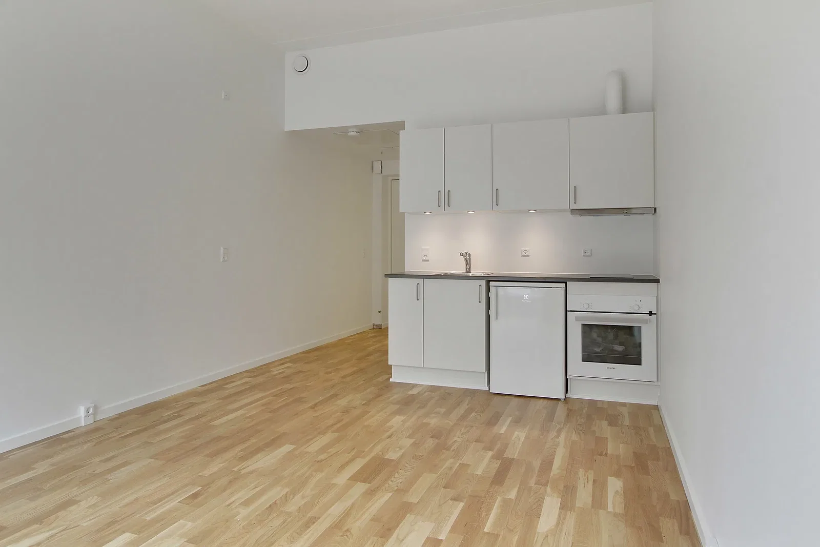 apartment Lys 1-værelses lejlighed med eget køkken i Vanløse