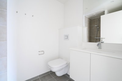 Bright 2-room apartment with balcony in the harbour district - Seebladsgade, Odense C - 3