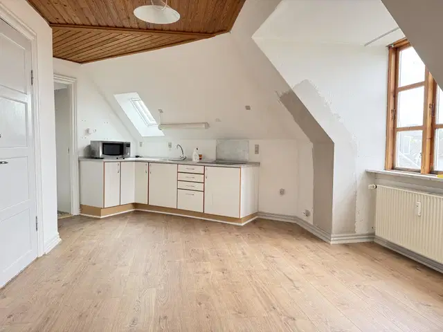apartment Charming 2-bedroom in a red brick villa by the harbor