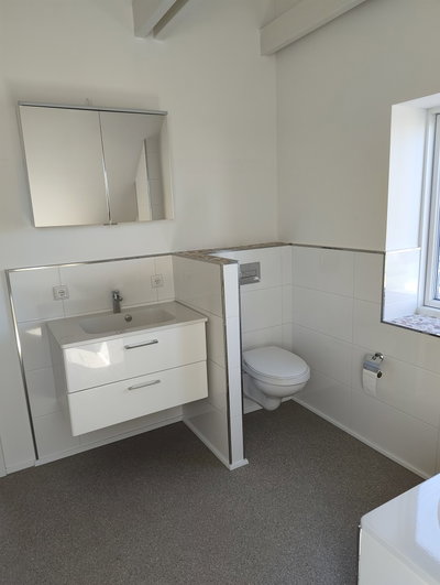 Bright, friendly and newly renovated 1st floor apartment in Asserballeskov - Østkystvejen, Augustenborg - 3