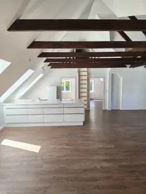 apartment Lys, venlig og nyrenoveret 1. sals lejlighed i Asserballeskov
