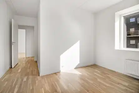 apartment Lys 4-værelses lejlighed med stor altan i Århus